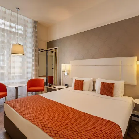 Ikonik Parlament Hotel Budapesta