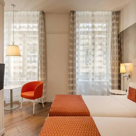 Hotel Ikonik Parlament Budapesta