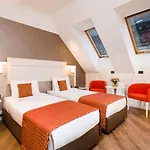 Hotel Ikonik Parlament 4*