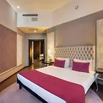 Hotel Ikonik Parlament 4*