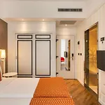 Ikonik Parlament Hotel Budapest