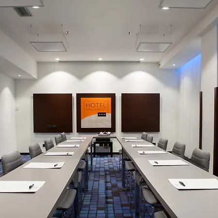 Ikonik Parlament Hotel Budapest