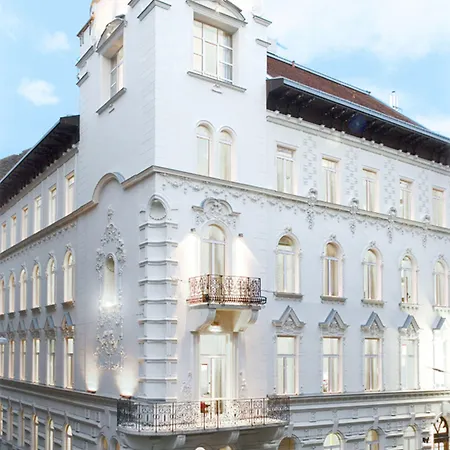 Hotel Ikonik Parlament 4*