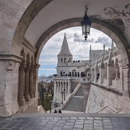 Ikonik Parlament Hotel Budapest