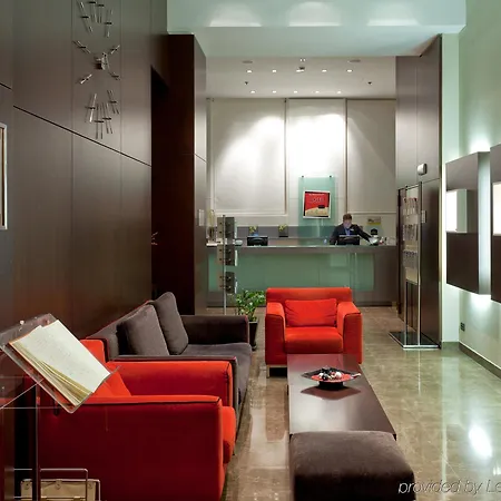 Ikonik Parlament 4* Budapest