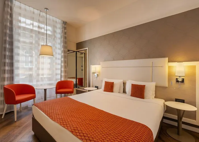 Ikonik Parlament Hotel Budapest