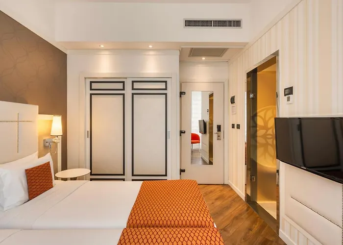 Ikonik Parlament Hotel Budapest