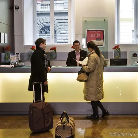 Ikonik Parlament