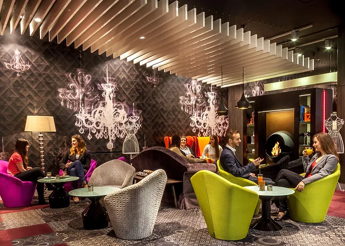 Ikonik Parlament 4* Budapest