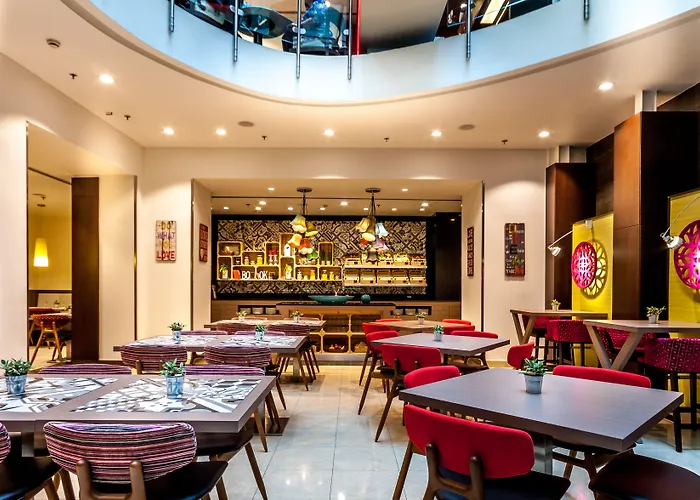 Ikonik Parlament Budapest