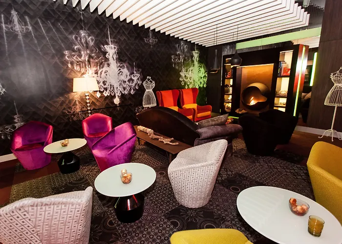 Hotel Ikonik Parlament