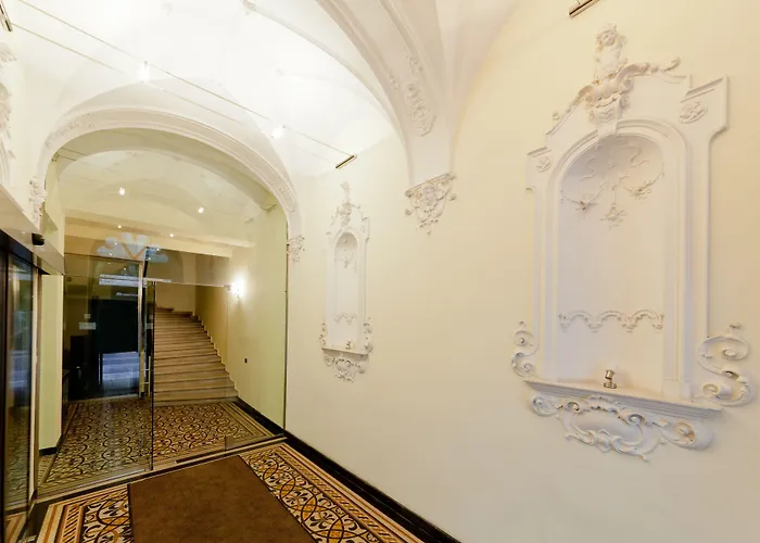 Ikonik Parlament Hotel Budapest