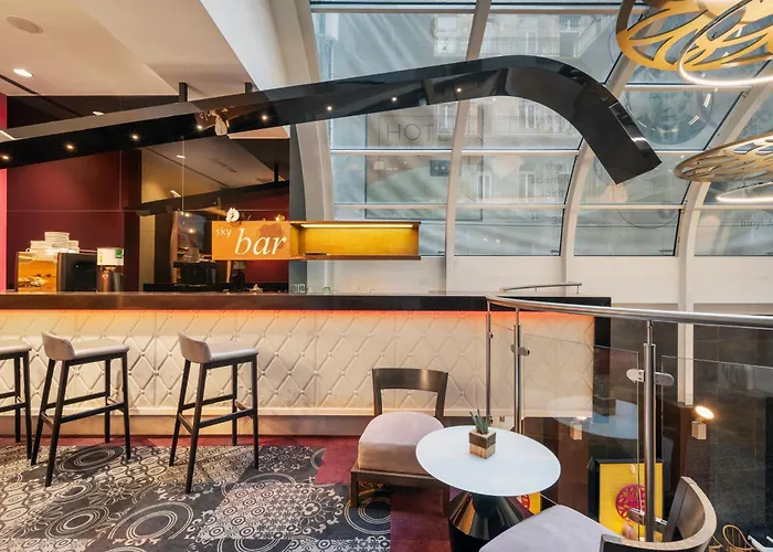 Hotel Ikonik Parlament