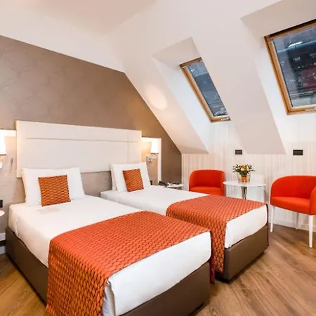 Hotel Ikonik Parlament 4*