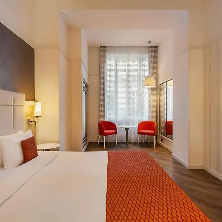 Hotel Ikonik Parlament